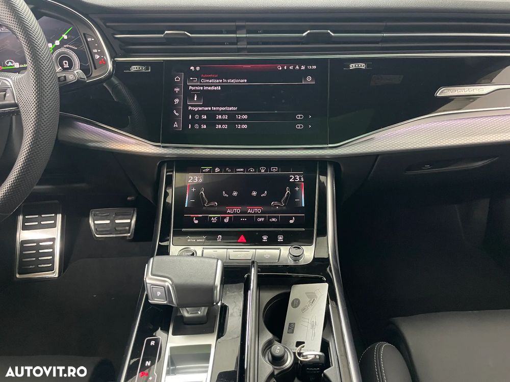 Audi Q8 SUV TFSI e quattro 290 kW tiptronic - 31