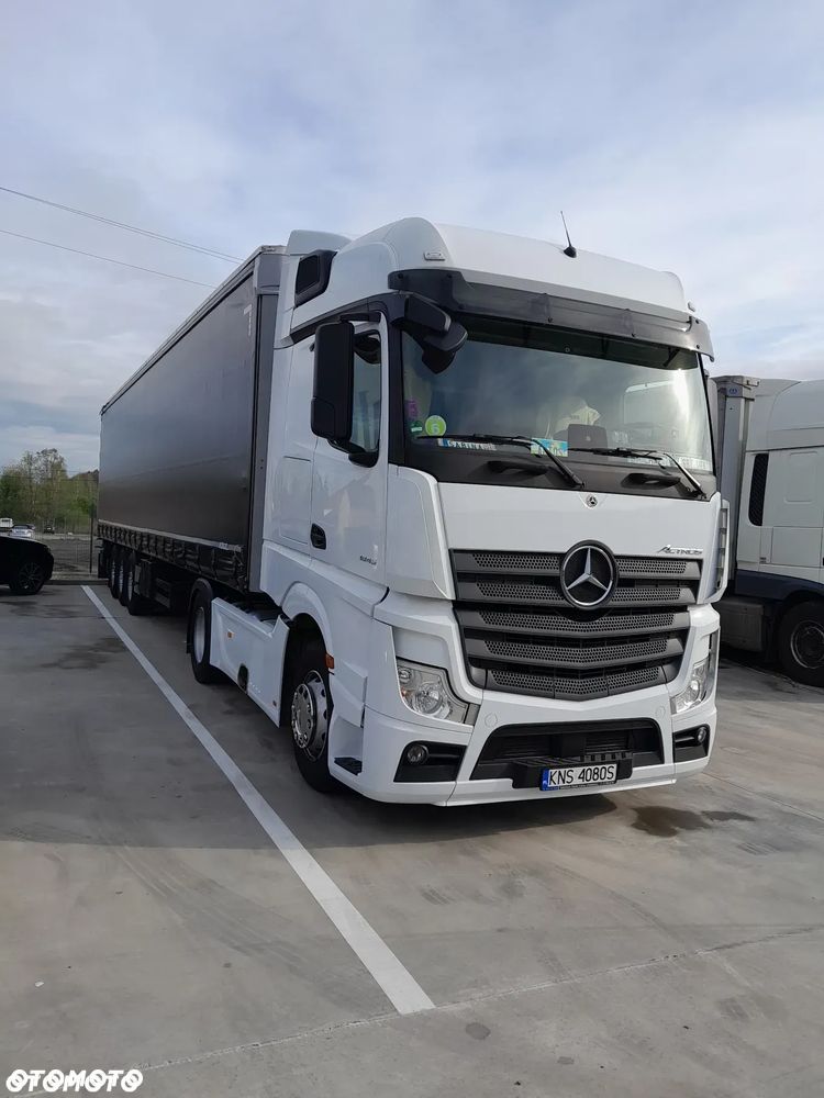 Mercedes-Benz Actros - 11