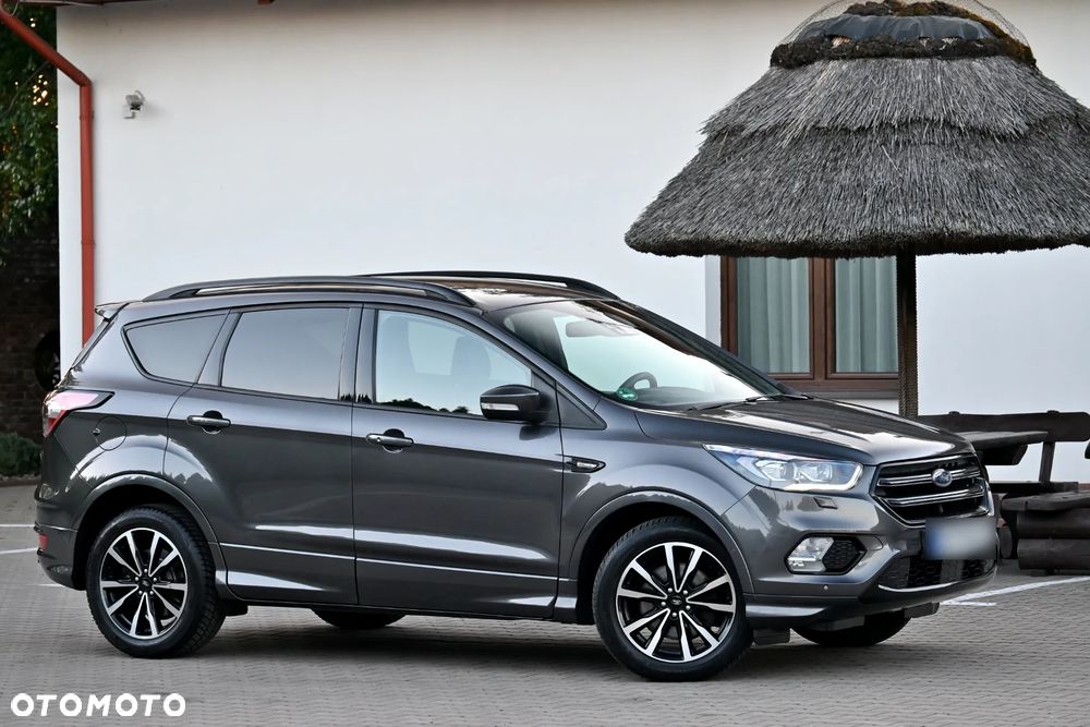 Ford Kuga 2.0 TDCi 4x4 ST-Line - 10