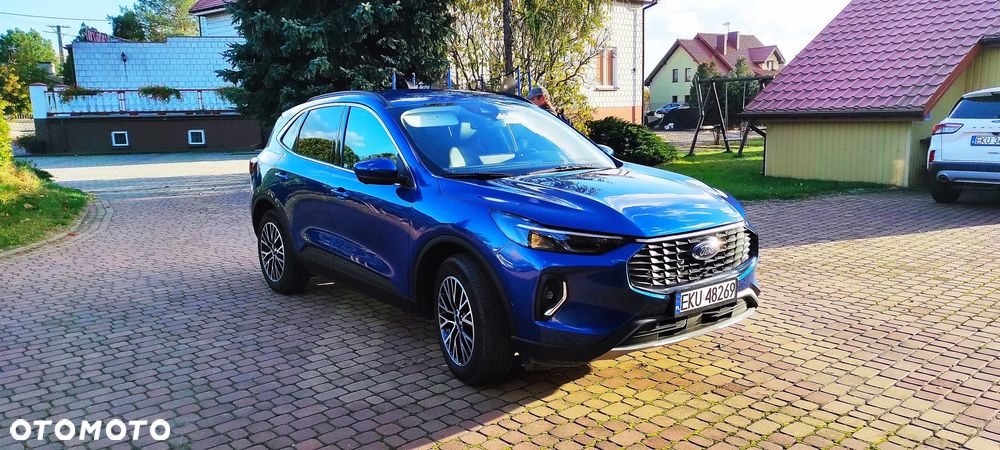 Ford Kuga - 3