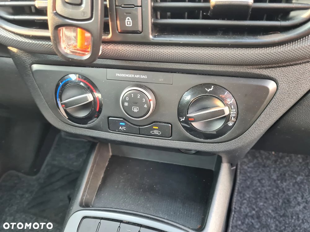 Hyundai i10 1.0 Automatik Passion Plus - 21