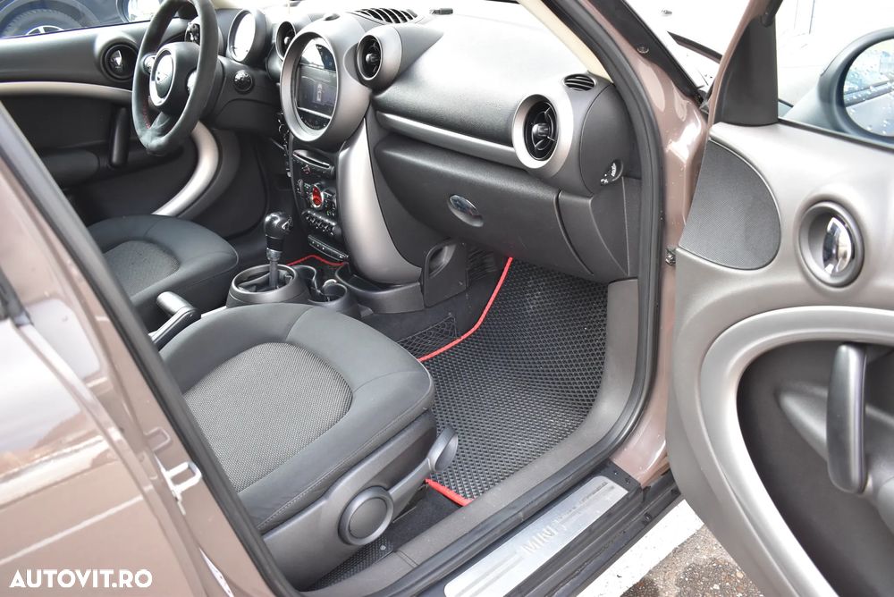 Mini Countryman Cooper ALL4 AT - 15