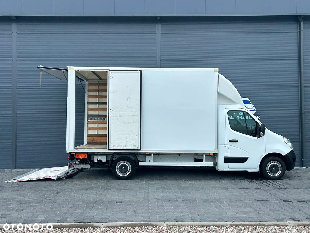 Renault Master 2.3 DCI 170KM Kontener 8 palet + winda 750kg + drzwi boczne **Klima**Sprowadzony**2016R** - 6