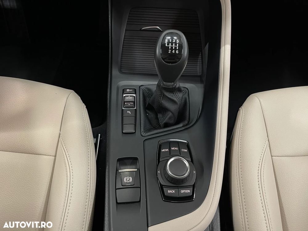 BMW X1 sDrive18i - 20