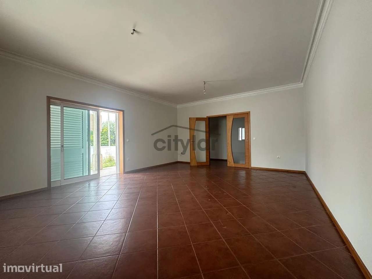 Moradia T3 Independente em Cete, Paredes | 295 m² | Lote de 655 m² - Grande imagem: 5/13
