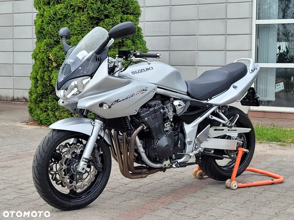 Suzuki Bandit - 22