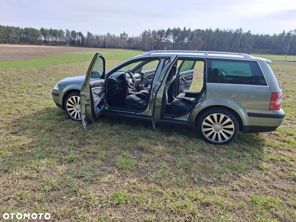 Volkswagen Passat 1.9 TDI Highline Tiptr - 5