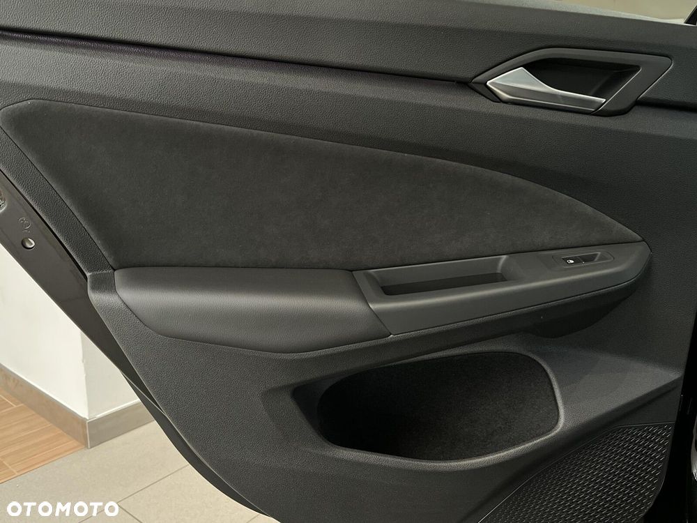 Volkswagen Golf Variant - 28