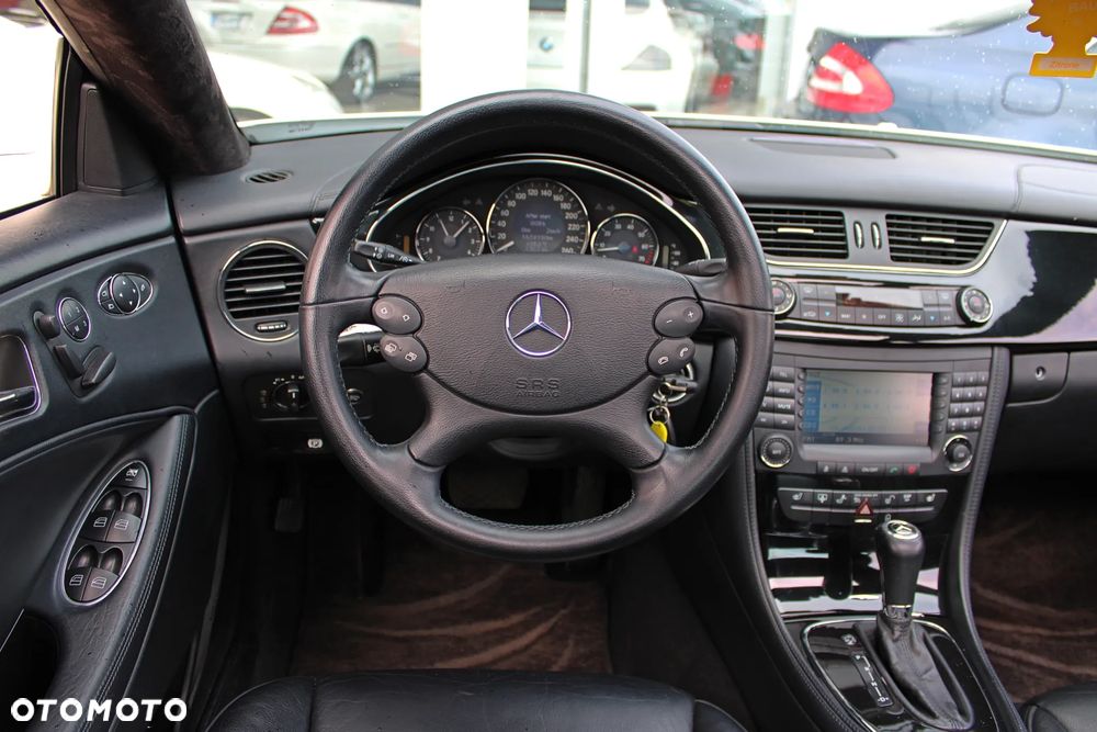 Mercedes-Benz CLS 500 - 17