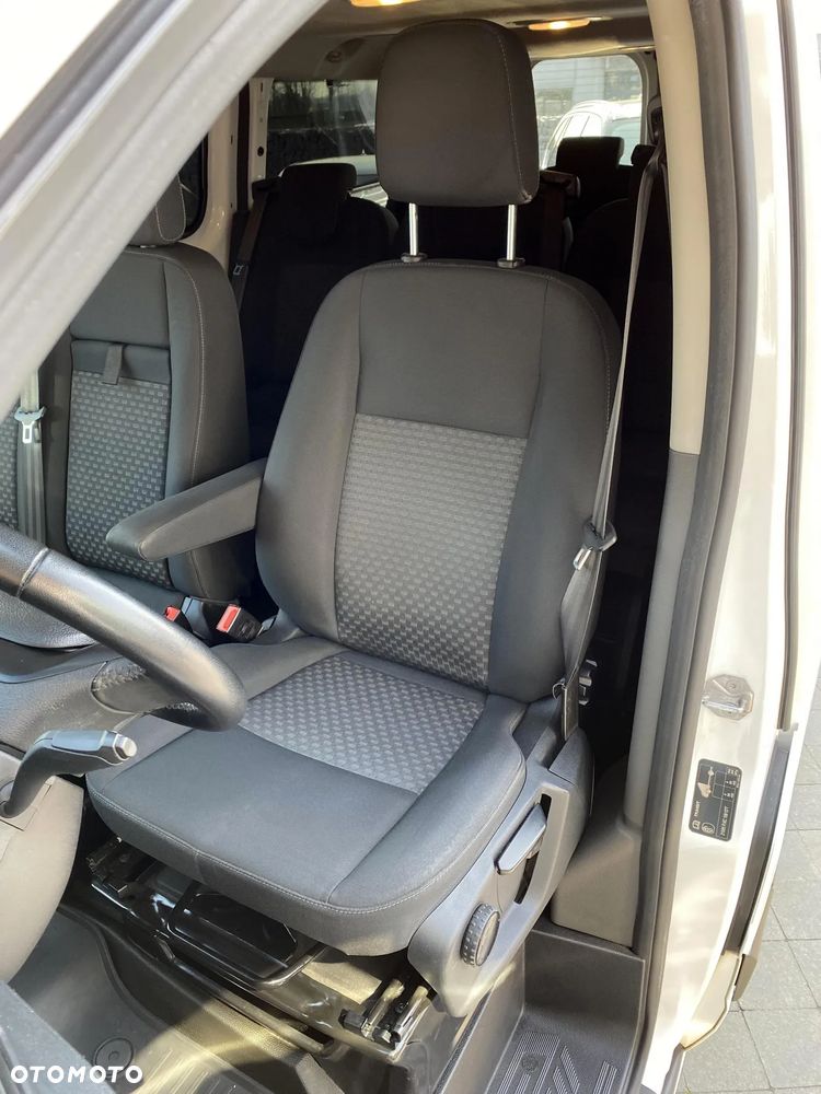 Ford Transit Custom - 15