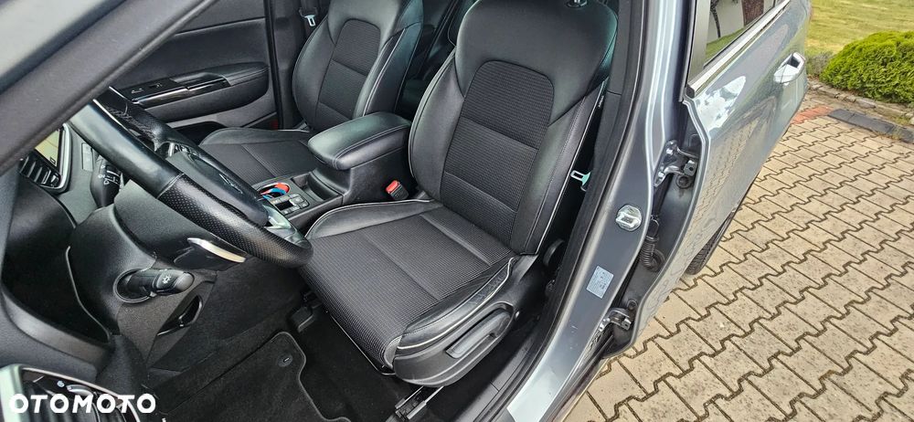 Kia Sportage 1.6 CRDI AWD DCT GT LINE - 27