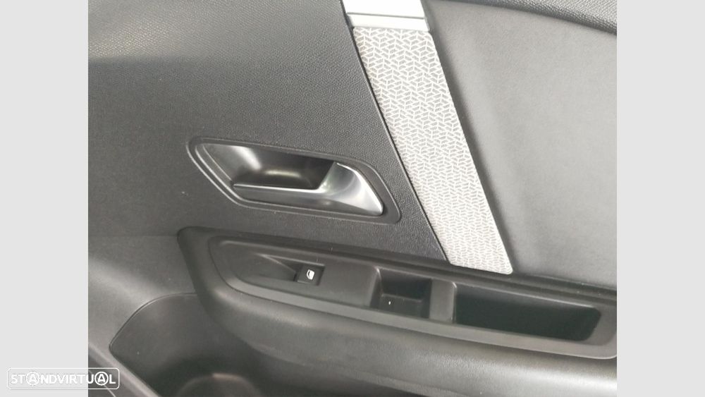 Citroën C4 1.5 BlueHDi Feel EAT8 - 15