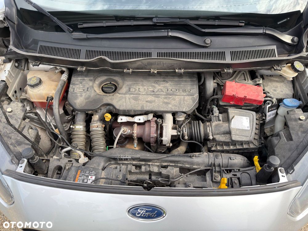 Ford Tourneo Courier - 8