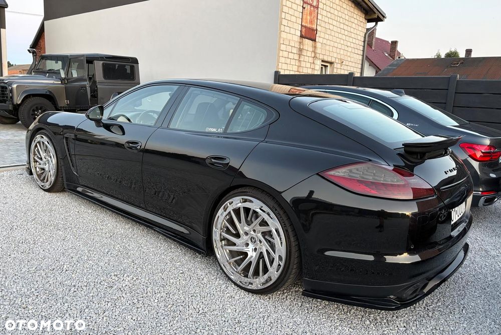 Porsche Panamera 4S - 2