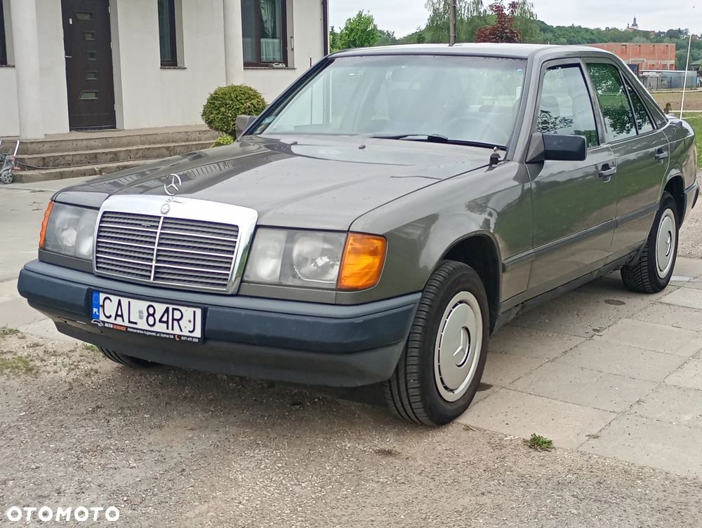 Mercedes-Benz W124 (1984-1993) - 2