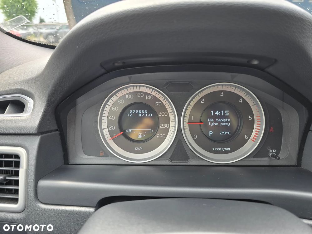 Volvo XC 70 D4 Geartronic Momentum - 19