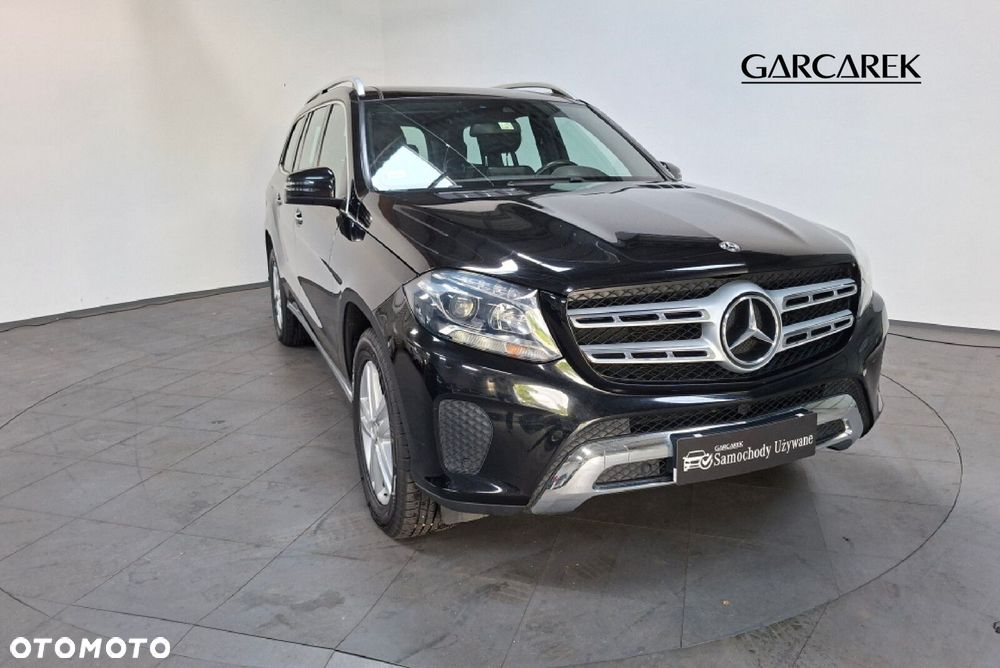 Mercedes-Benz GLS - 2