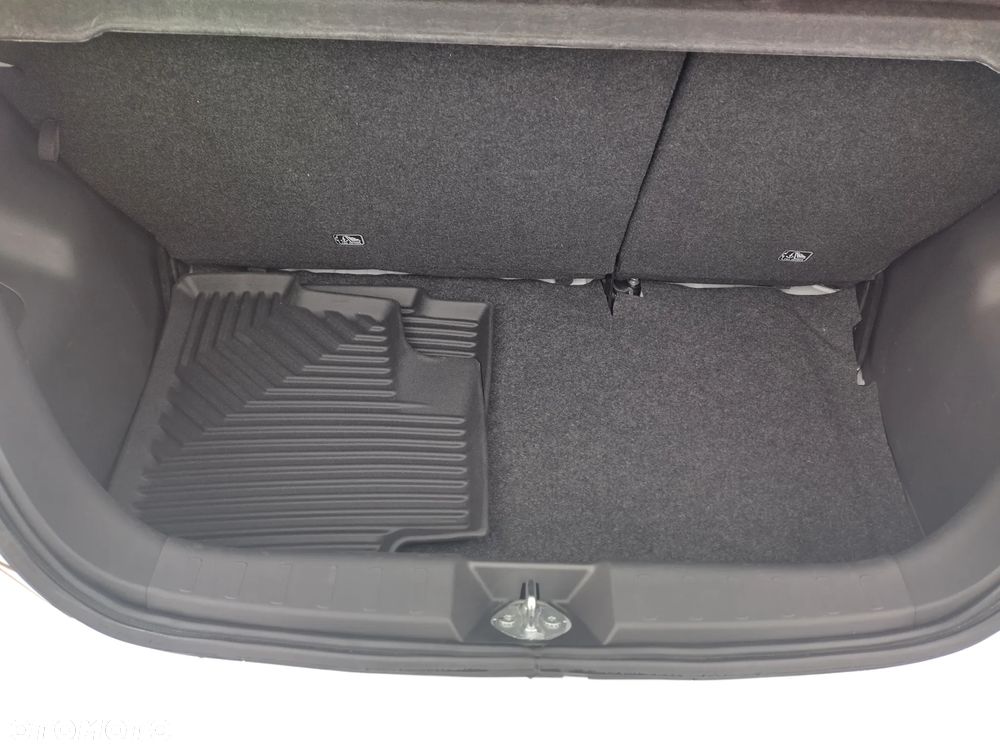 Mitsubishi Space Star 1.0 - 11