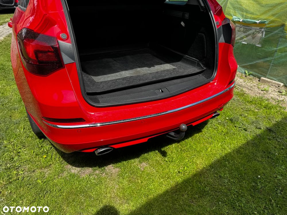 Opel Astra 2.0 CDTI Bi-Turbo S&S - 15