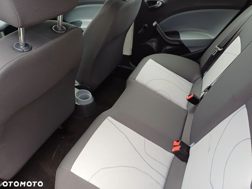 Seat Ibiza 1.2 12V Style Salsa - 9