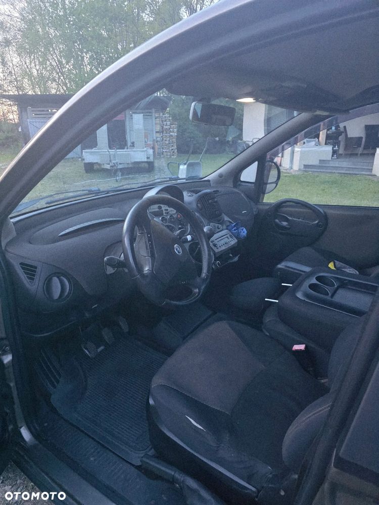 Fiat Multipla 1.9 Multijet Business - 8