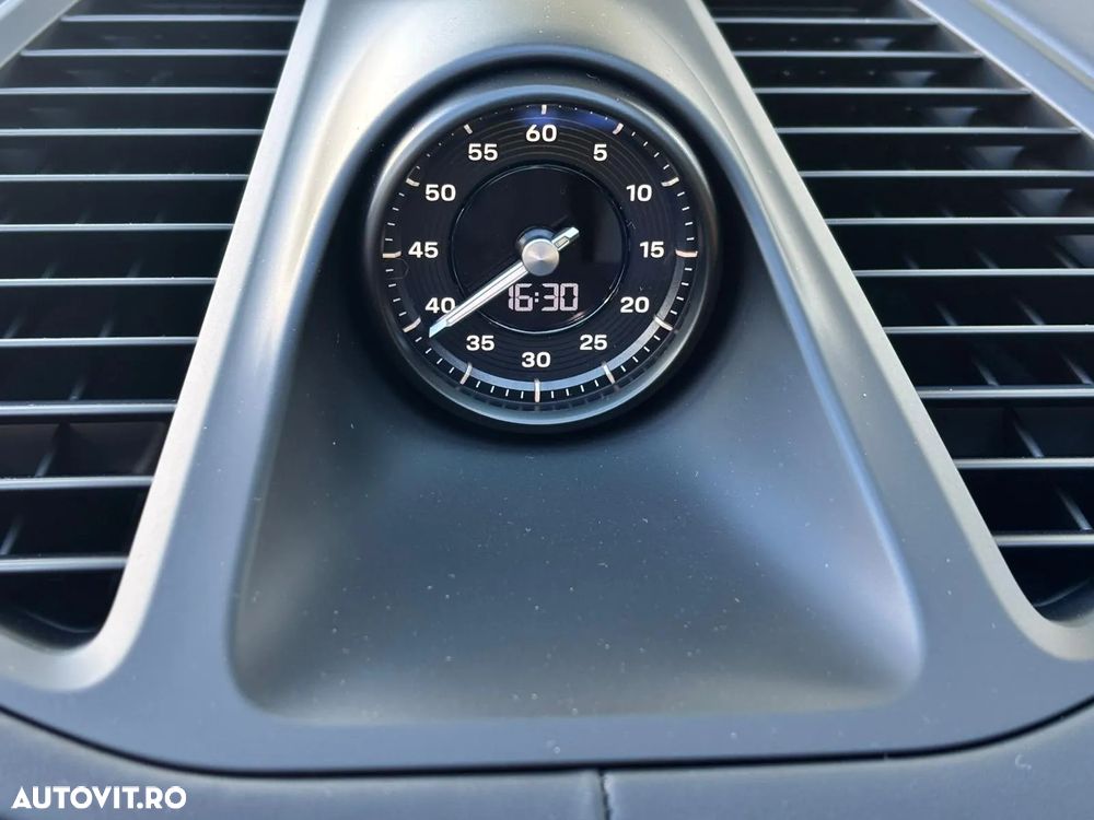 Porsche Macan 4 100 kWh - 20