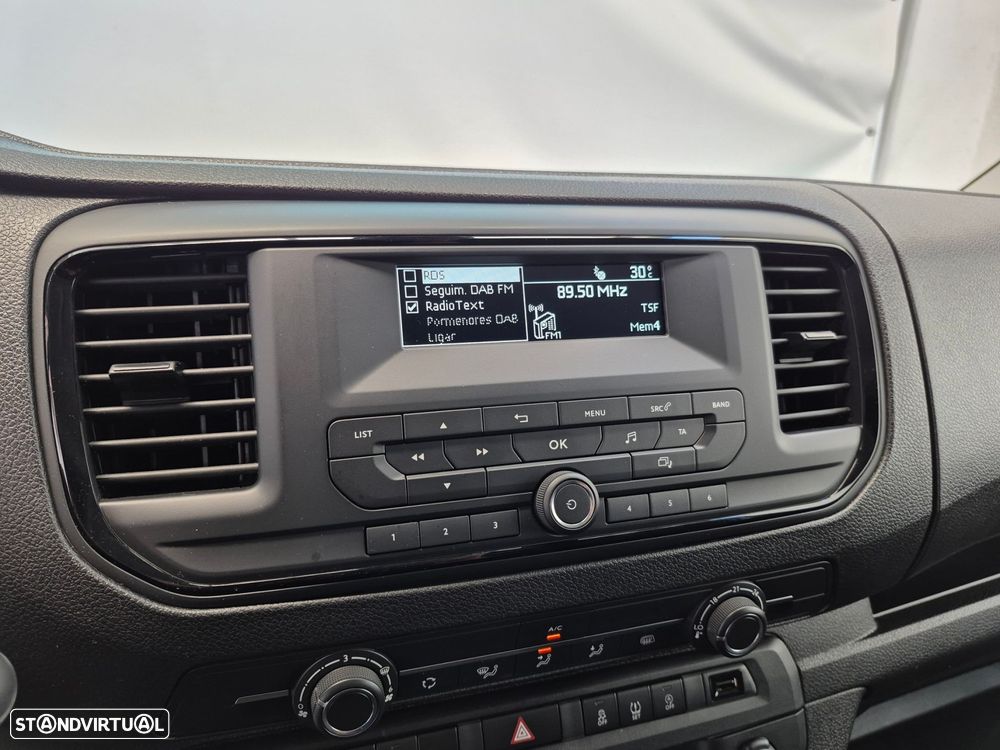 Opel Vivaro 1.5 CDTi L3H1 Essentia Inc - 18