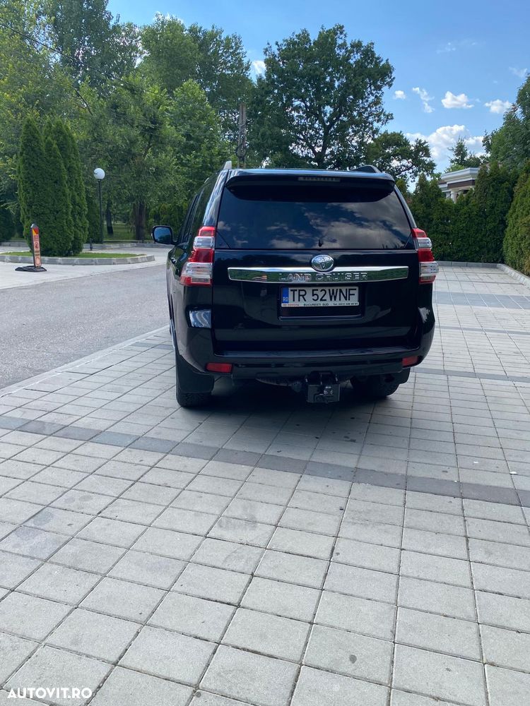 Toyota Land Cruiser 3.0l Turbo D-4D Aut. AVS 7 Locuri Luxury - 4