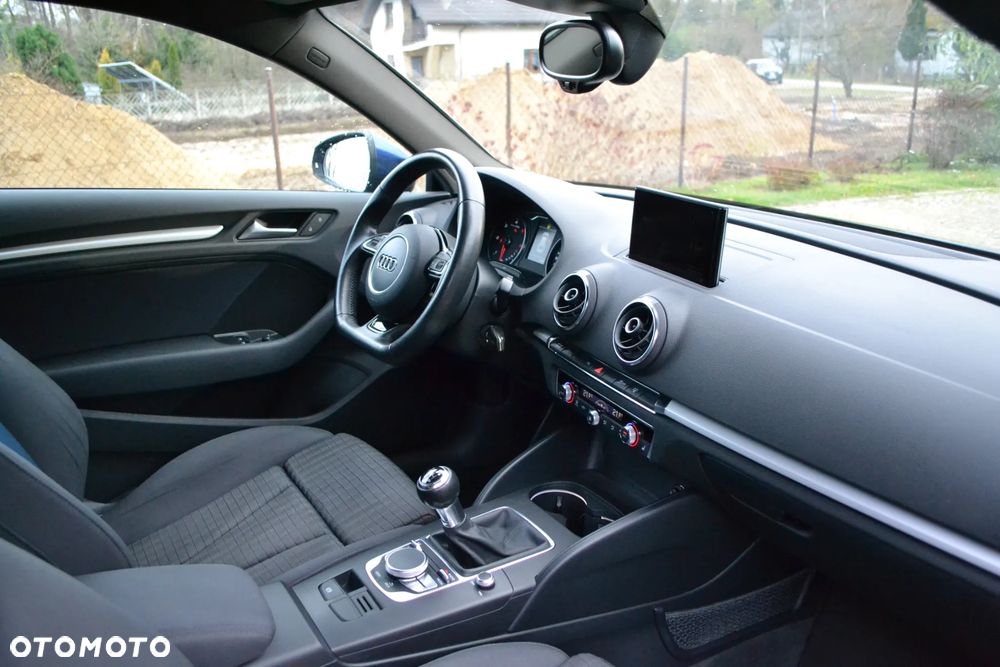 Audi A3 3-drzwiowe 2.0 TDI Ambition - 19