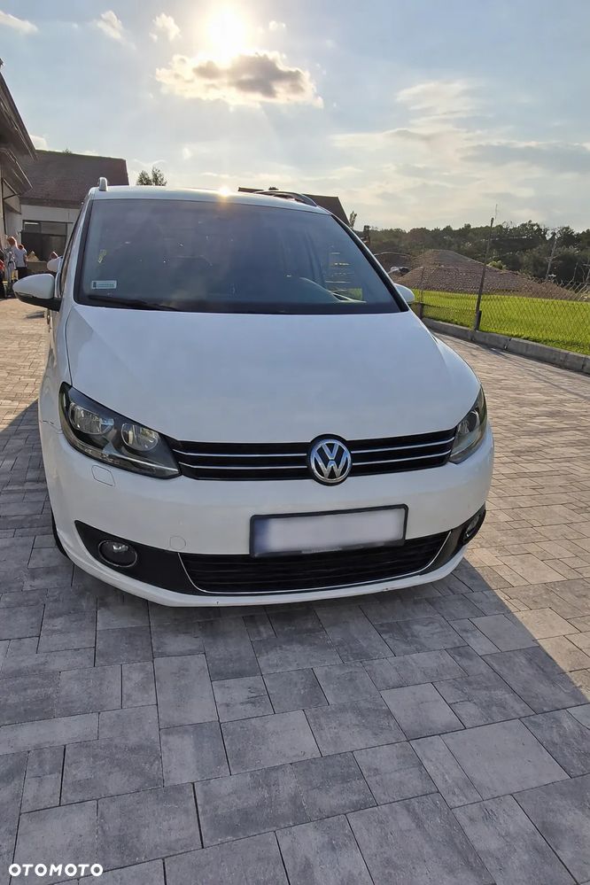 Volkswagen Touran 1.6 TDI DPF Comfortline - 1