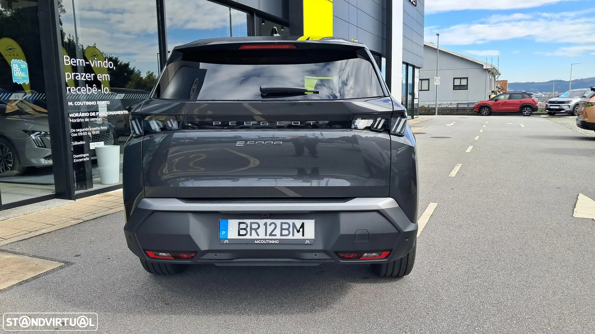 Peugeot E-5008 73 kWh Allure - 9