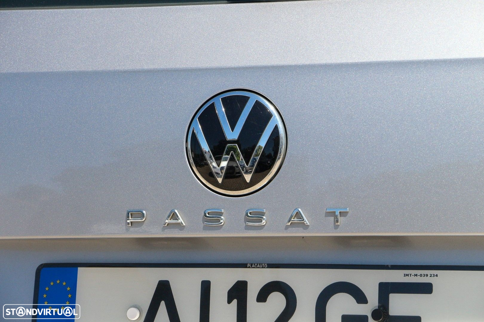 VW Passat Variant 2.0 TDi Elegance DSG - 38