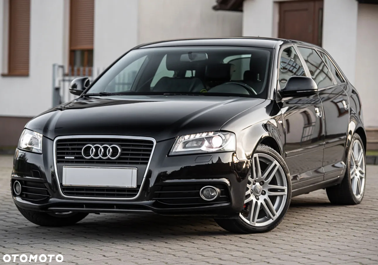 Audi A3 2.0 TFSI Sportback quattro S tronic S line Sportpaket - 2