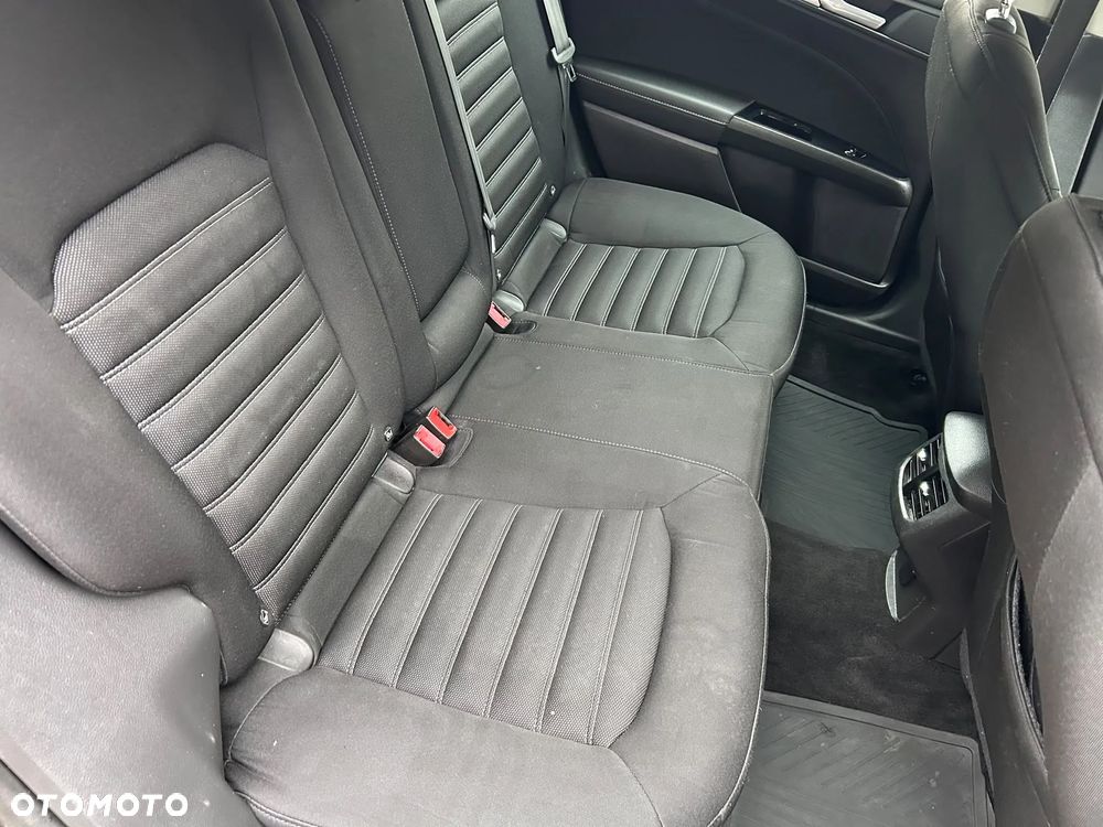 Ford Mondeo - 20