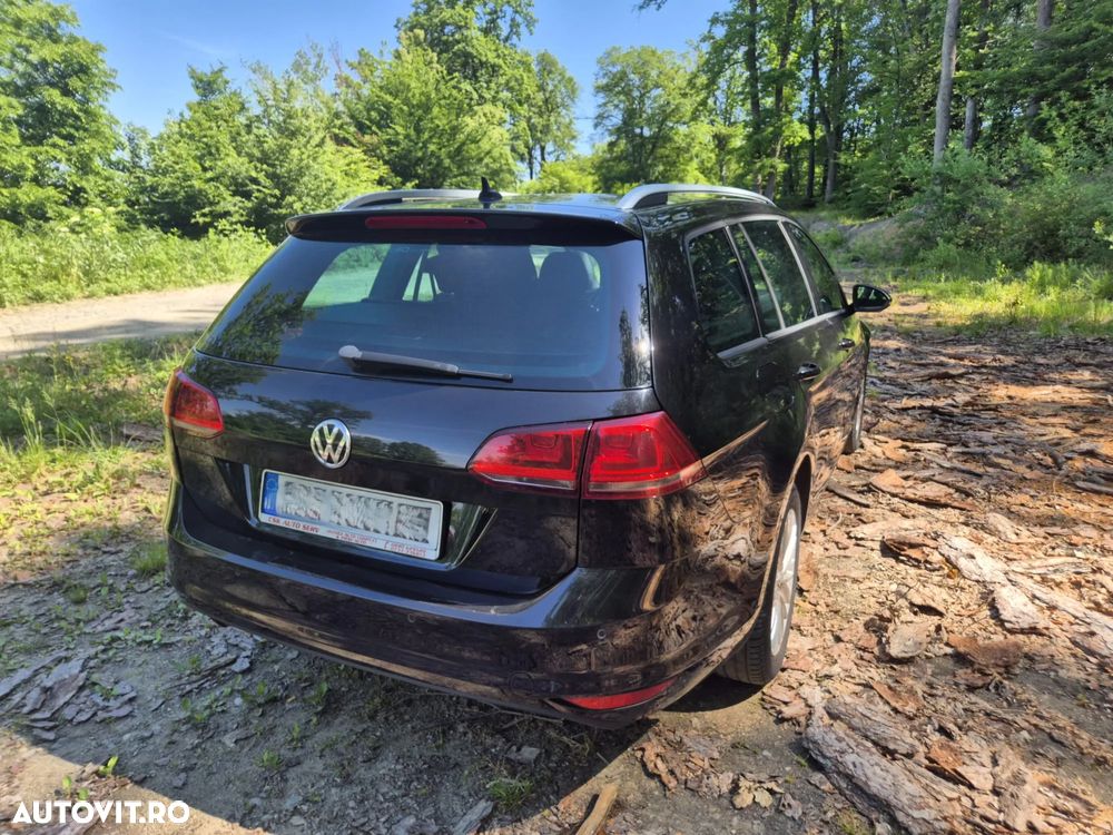Volkswagen Golf - 4