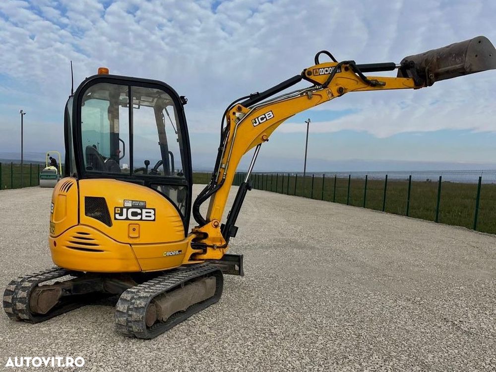 JCB 8025 ZTS - 3