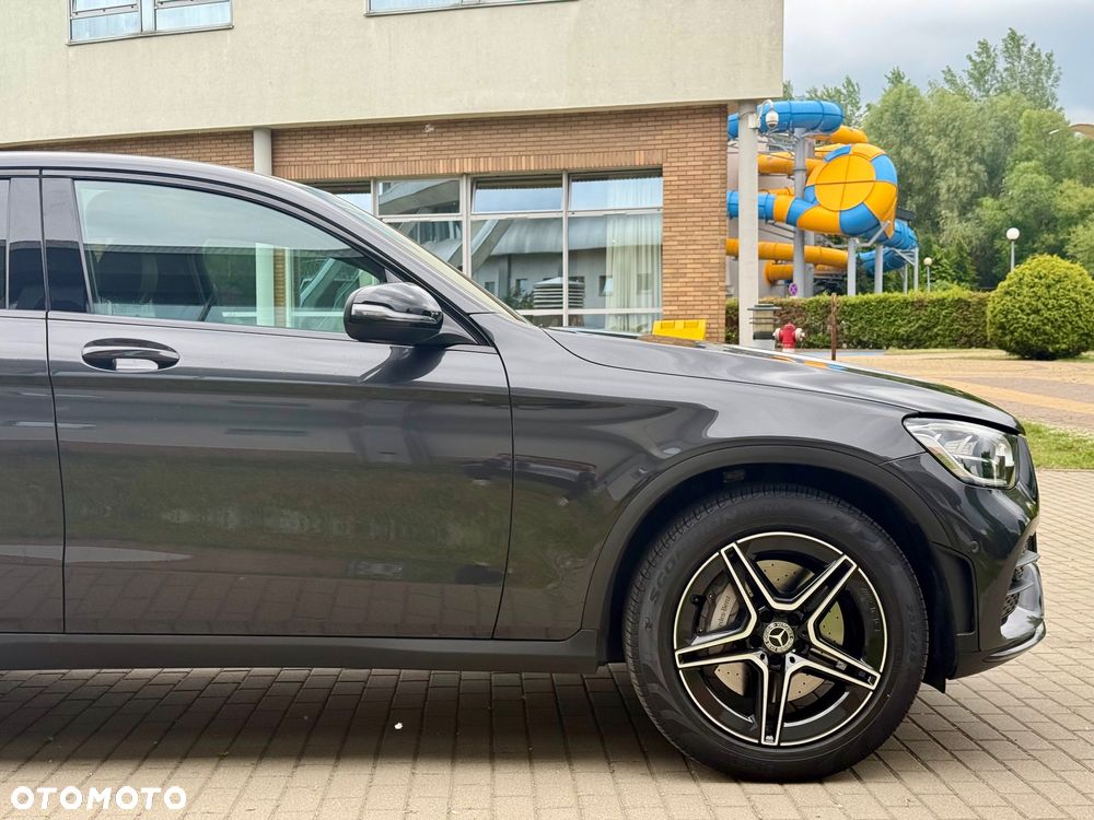 Mercedes-Benz GLC - 9