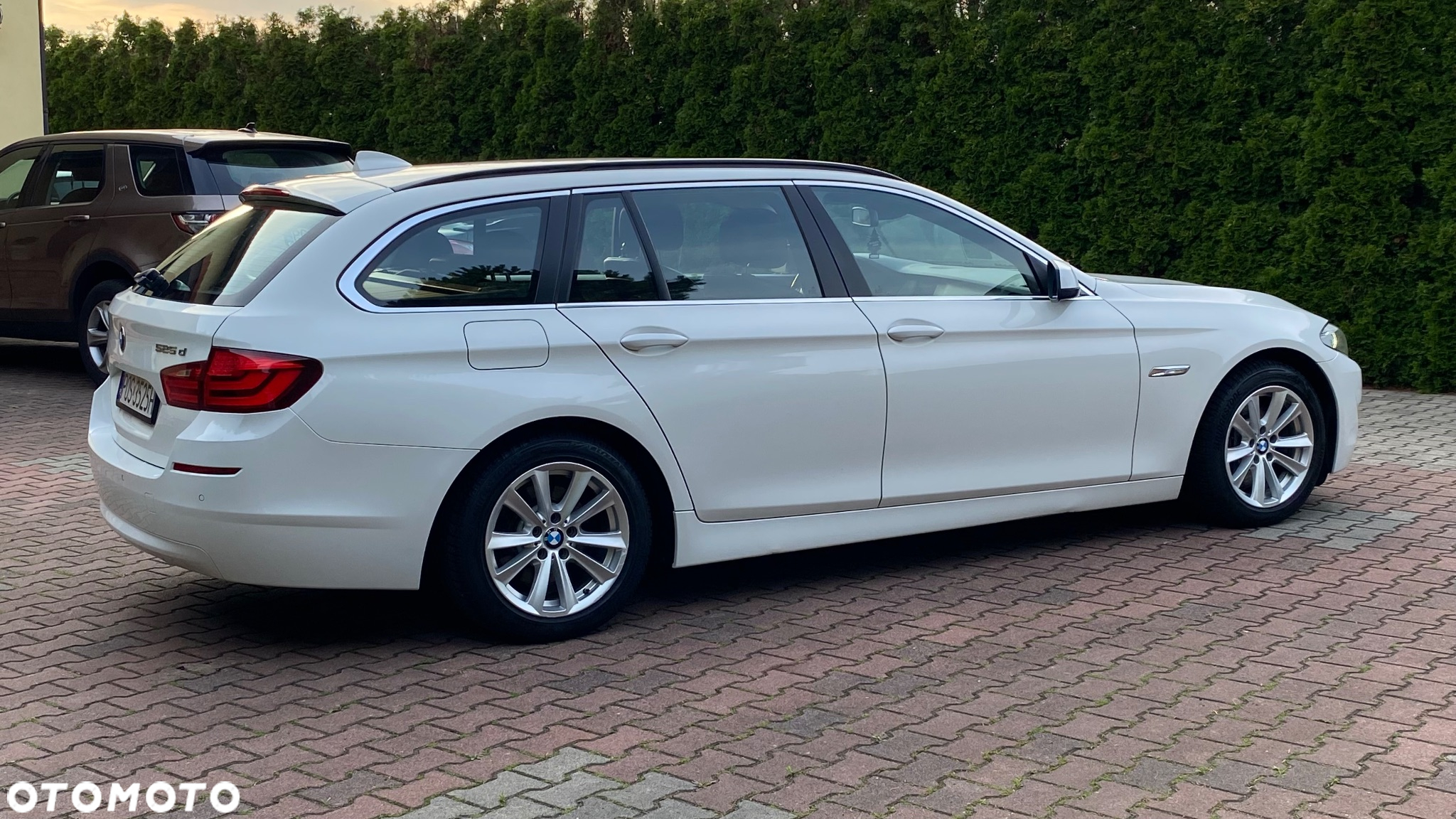 BMW Seria 5 525d Touring Luxury Line - 8