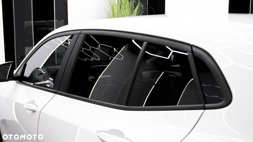 BMW X2 sDrive20i sport - 12