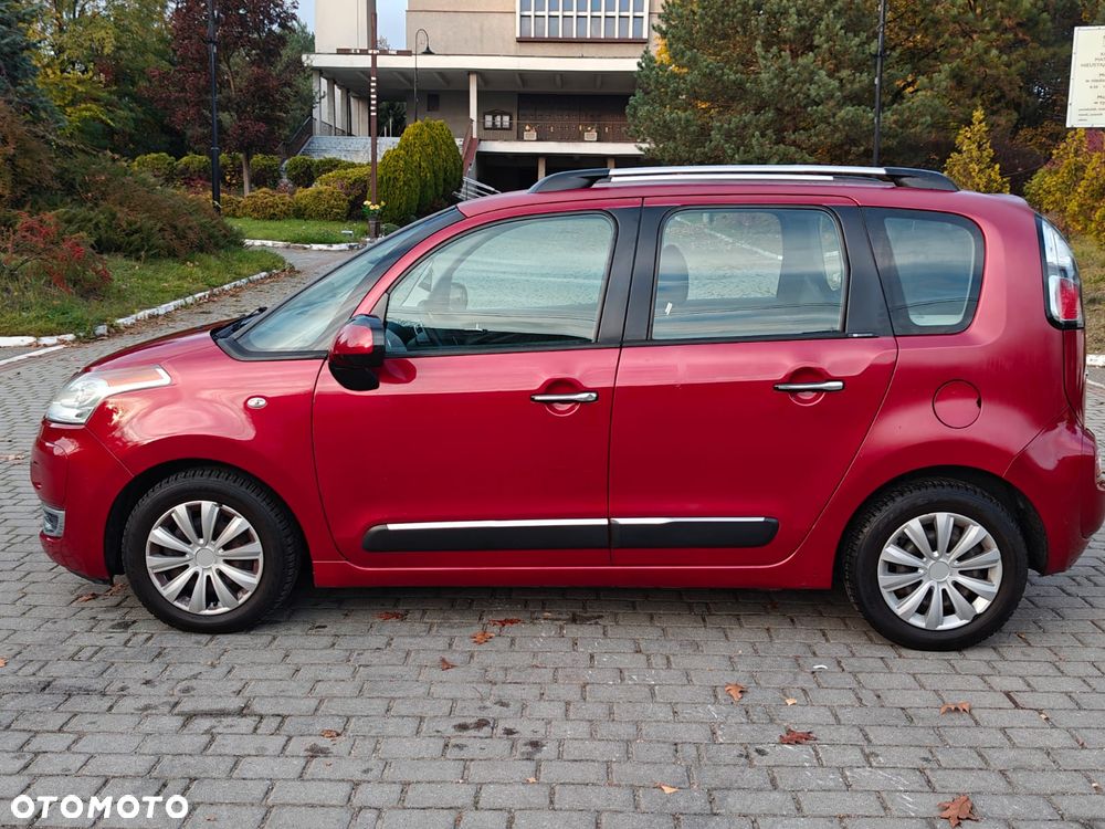 2010 Citroën C3 Picasso VTi 95 Attraction, photograph 10