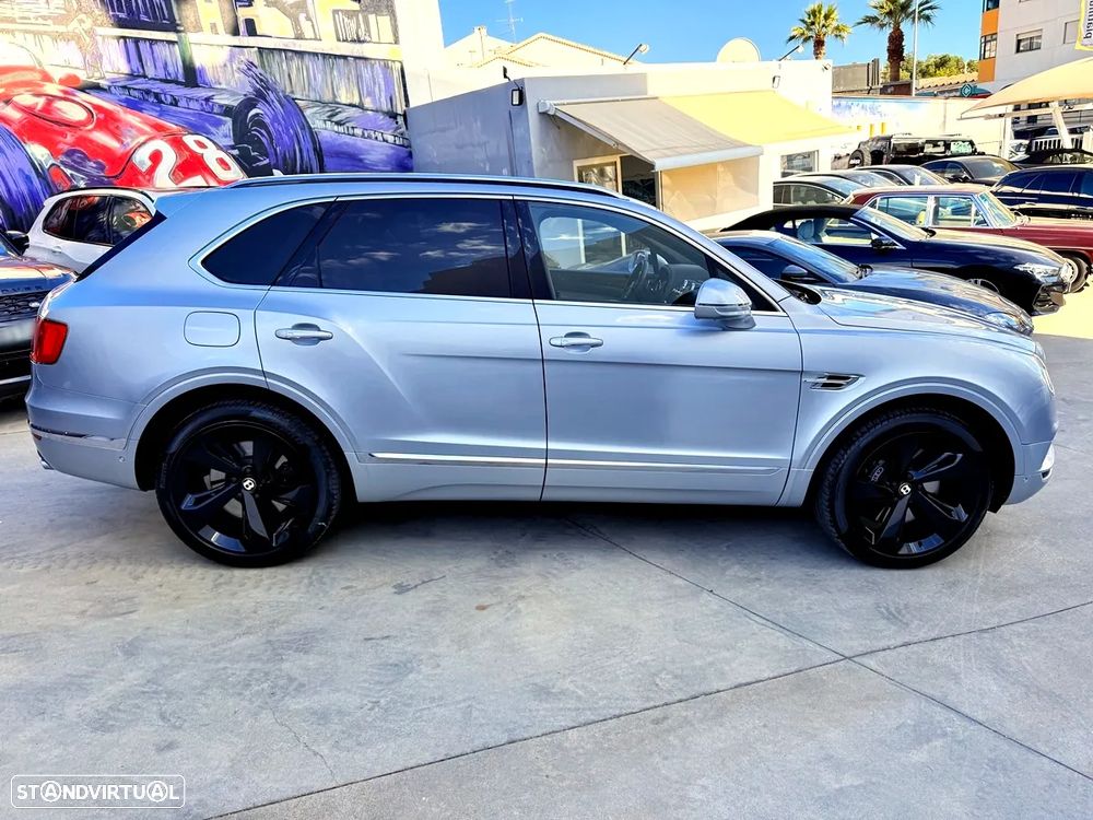 Bentley Bentayga V8 - 2
