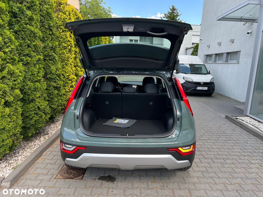 Kia Niro 1.6 GDI Hybrid M - 16