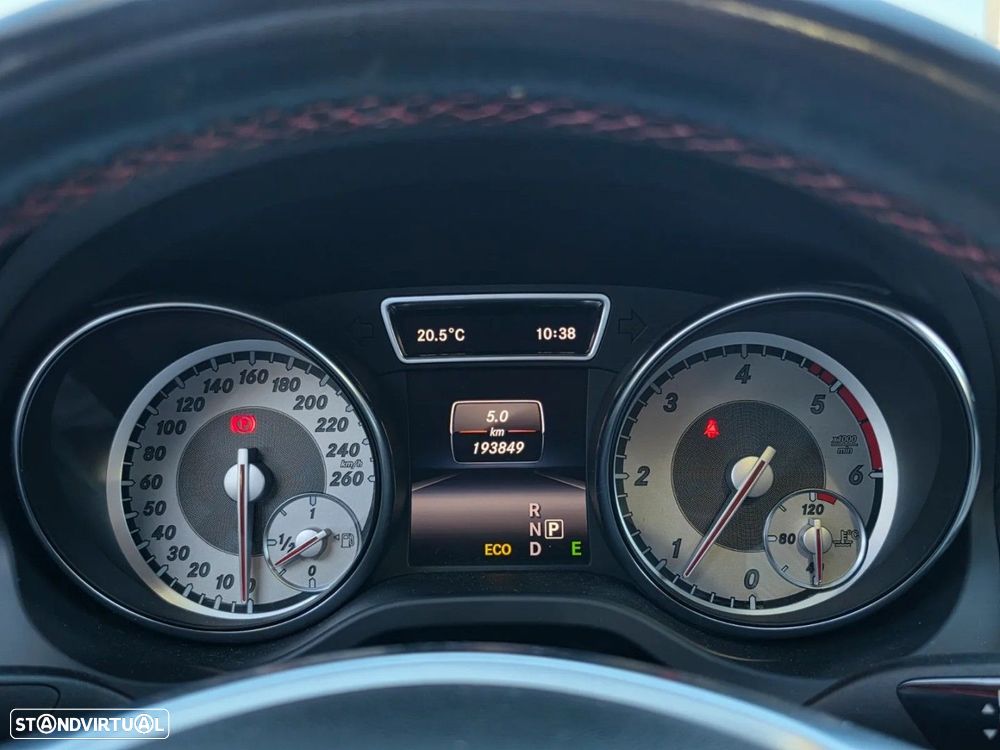Mercedes-Benz CLA 220 - 17