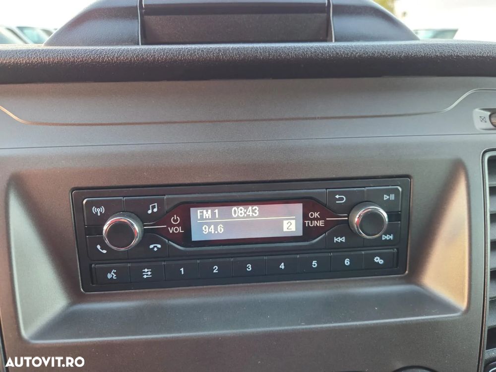 Ford New Transit L4H3 - 30