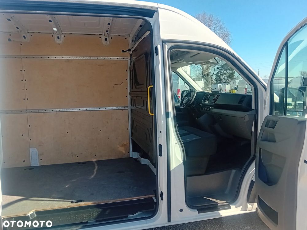 Volkswagen Crafter - 10