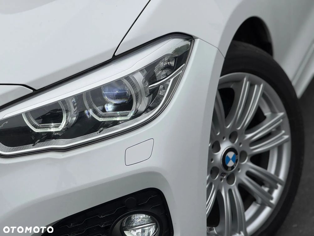 BMW Seria 1 118i Edition M Sport Shadow - 16