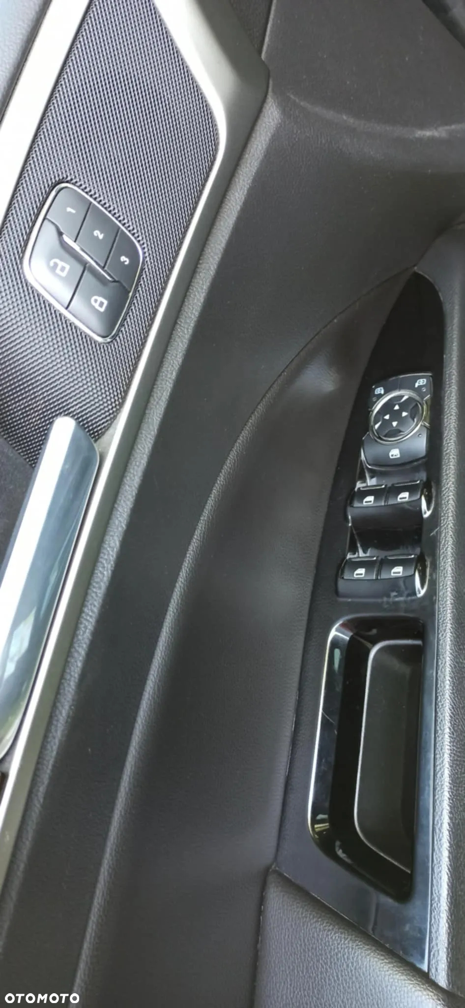 Ford Fusion 2.0 EcoBoost Titanium - 9