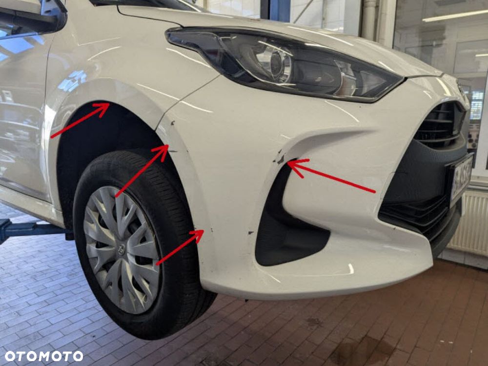 Toyota Yaris - 7