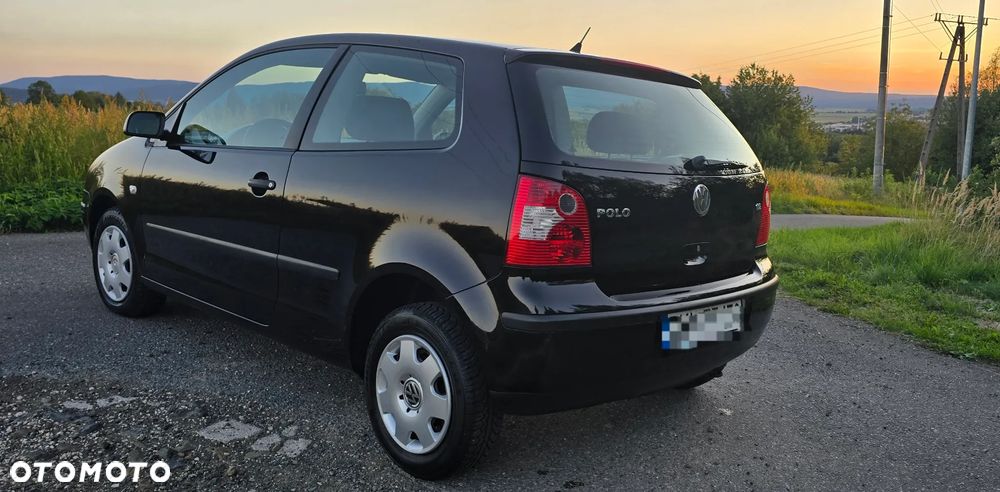 Volkswagen Polo - 4