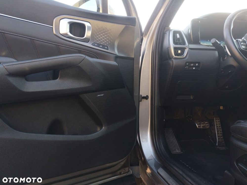 Kia Sorento - 12